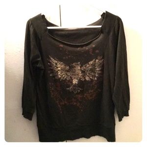 Unique hunter green top w/ gold foil bird.